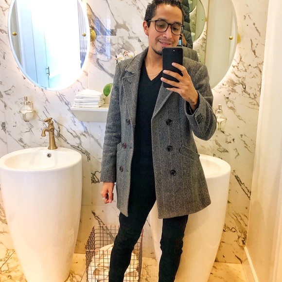 Meet your Posher, Fernando - Picture 7 of 8